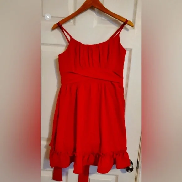 Red mini dress - Picture 3 of 7